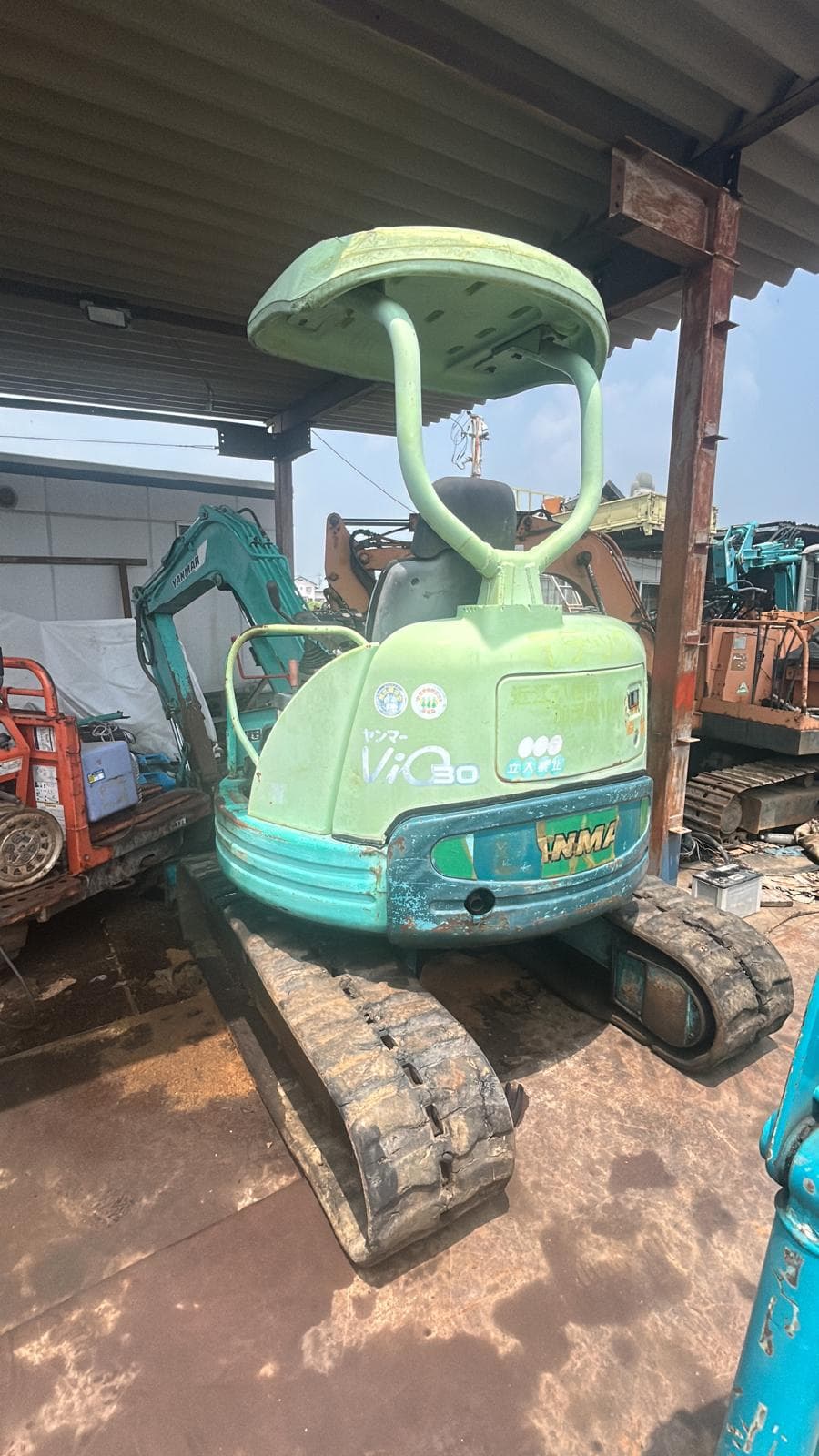 ヤンマー ViO30