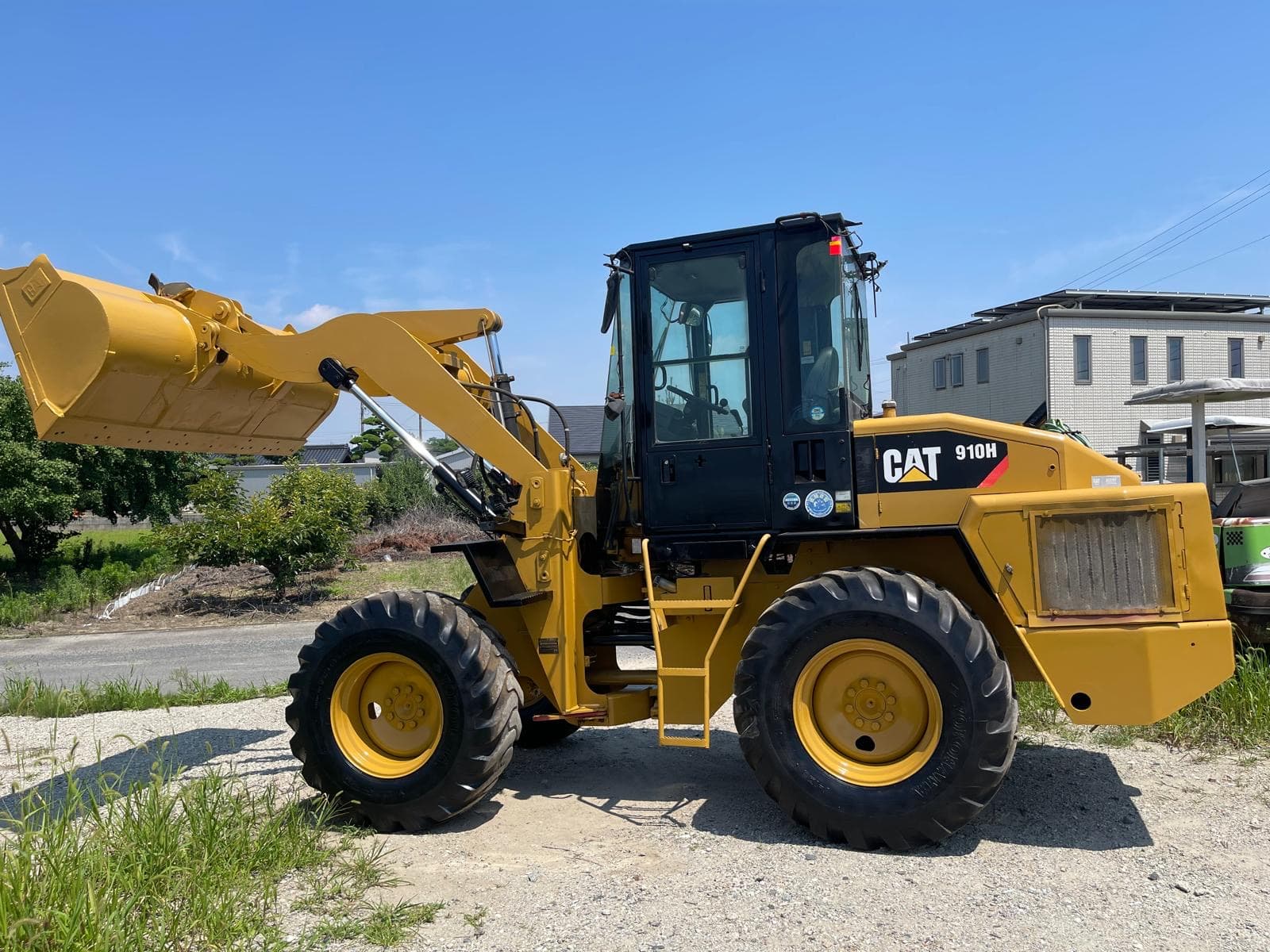 CAT 910H